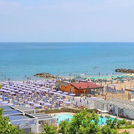 Bristol - A 30 Mt Dalla 3*