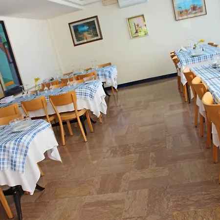 Bristol - A 30 Mt Dalla Otel Misano Adriatico