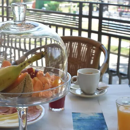 Bristol - A 30 Mt Dalla Hotel