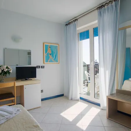 Hotel Bristol - A 30 Mt Dalla