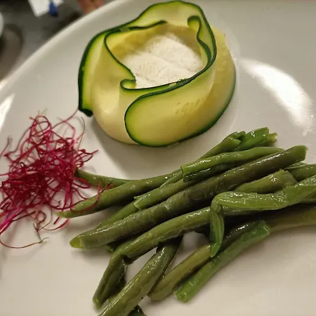 Hotel Bristol - A 30 Mt Dalla