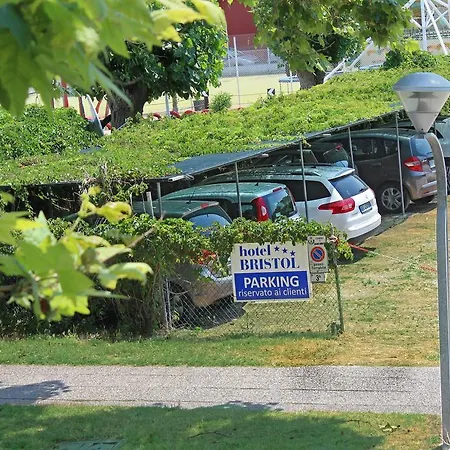 Bristol - A 30 Mt Dalla