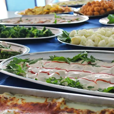 Hotel Bristol - A 30 Mt Dalla Misano Adriatico