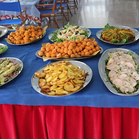 Hotel Bristol - A 30 Mt Dalla 3*