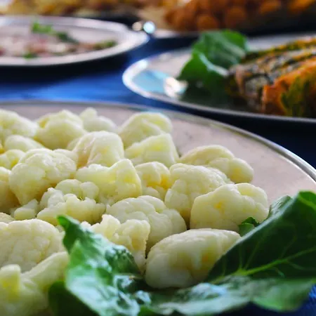 Bristol - A 30 Mt Dalla Hotel