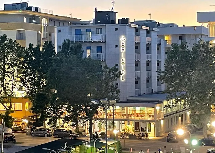 Hotell Bristol - A 30 Mt Dalla Misano Adriatico