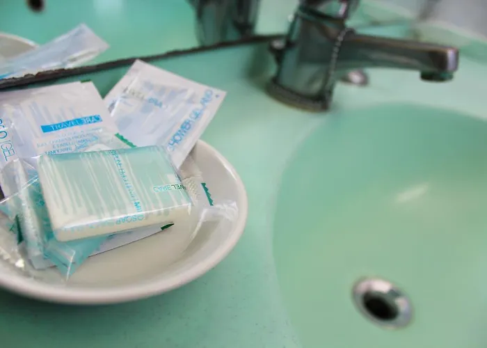 Bristol - A 30 Mt Dalla فندق ميسانو ادرياتيكو